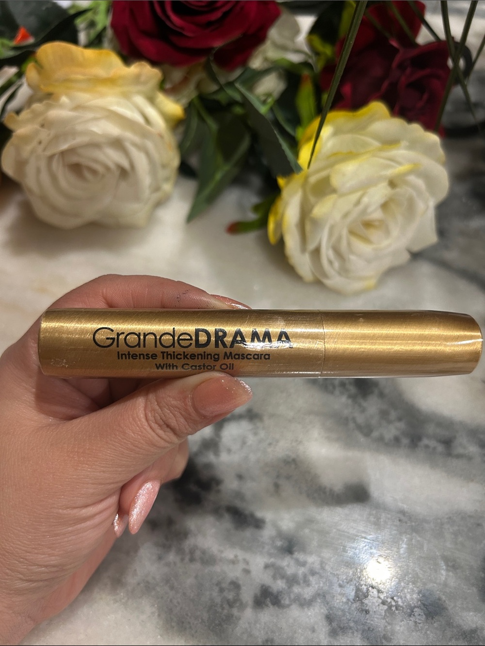GrandeDRAMA Intense Thickening Mascara – Gold